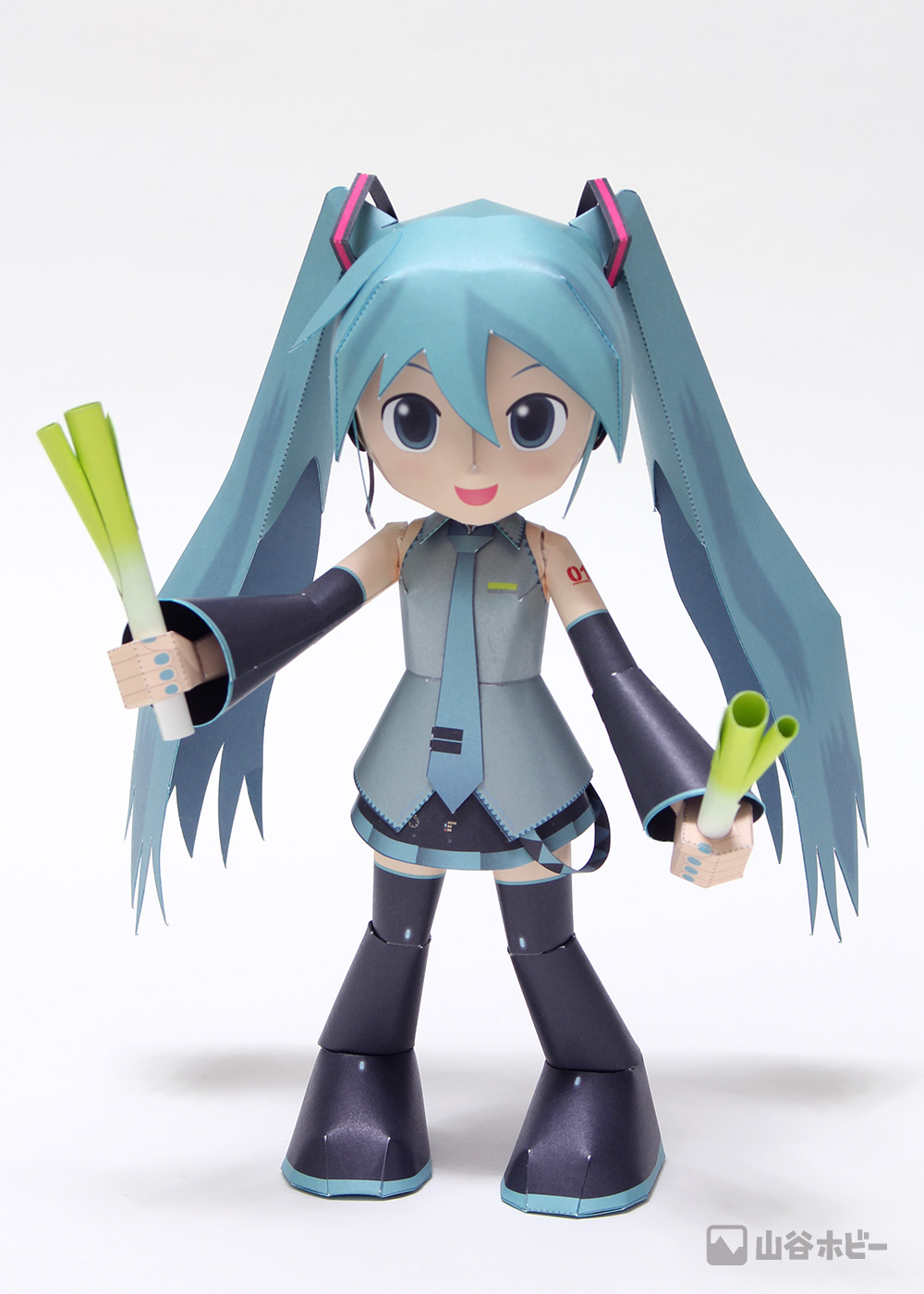 手を付け替えてポーズ