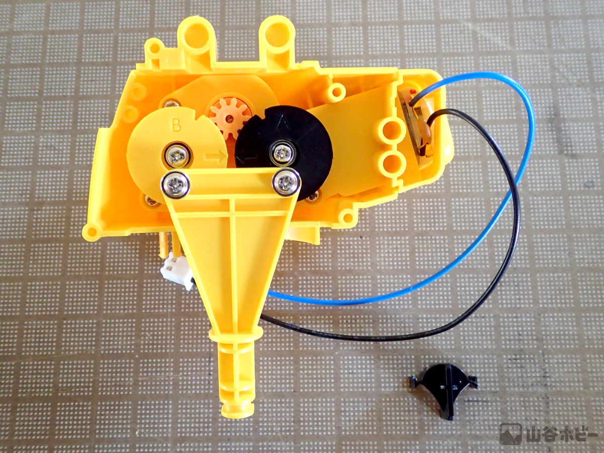 A、Bのギアパーツの取り付け位置が決まる