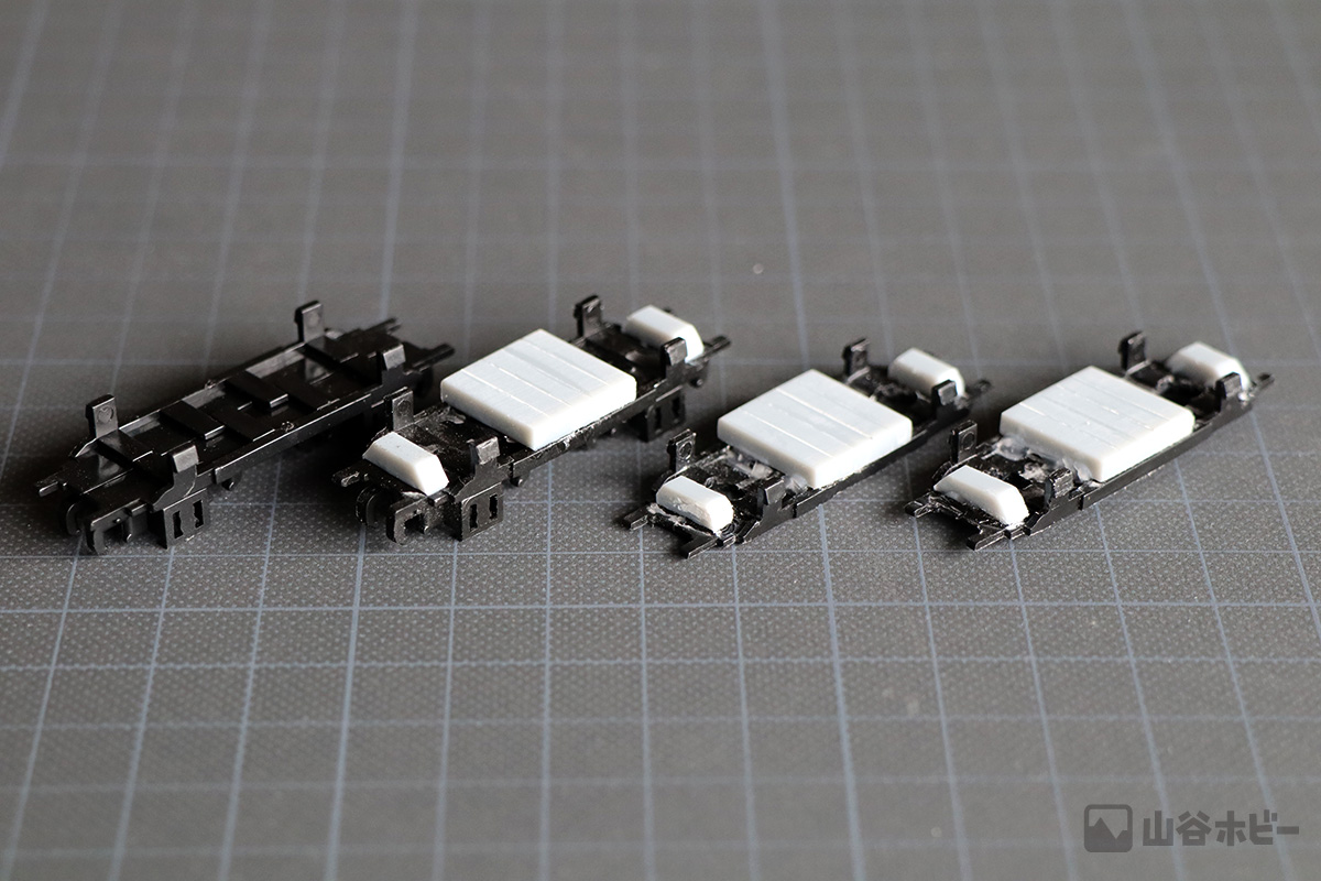 Bトレインのシャーシを改造